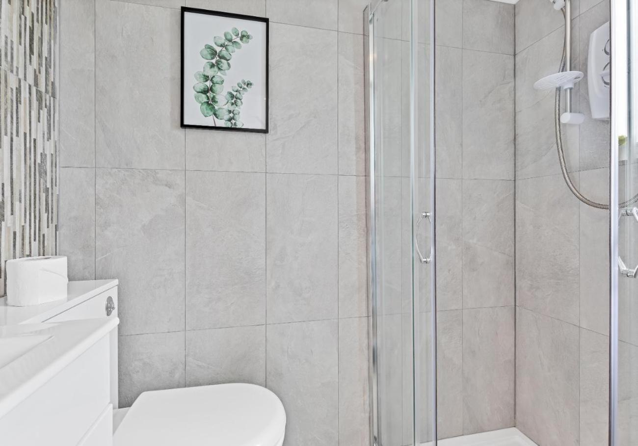 On The Water 3 With Free Parking - By My Getaways Apartment Brighton Екстериор снимка